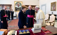 Đức Giáo hoàng Phanxicô tiếp Thủ tướng Đức Angela Merkel