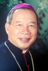 Tâm tình với Đức Cha Phao-lô Nguyễn Thanh Hoan nhân ngày giỗ đầu của ngài.