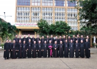 Hội đồng Giám mục Việt Nam kết thúc Hội nghị Thường niên kỳ II-2015
